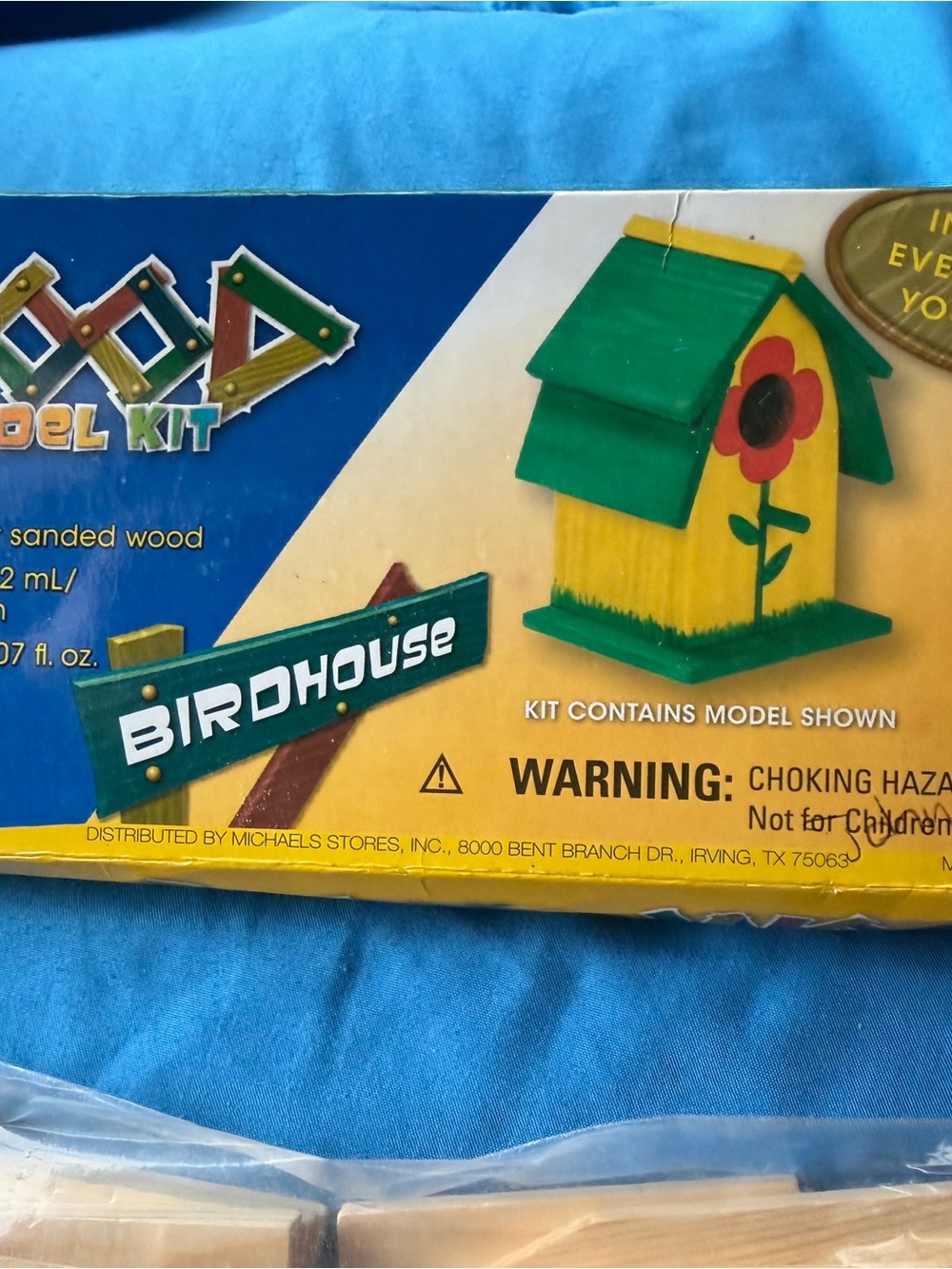 Model Kit Birdhouse Craft - Yellow & Green